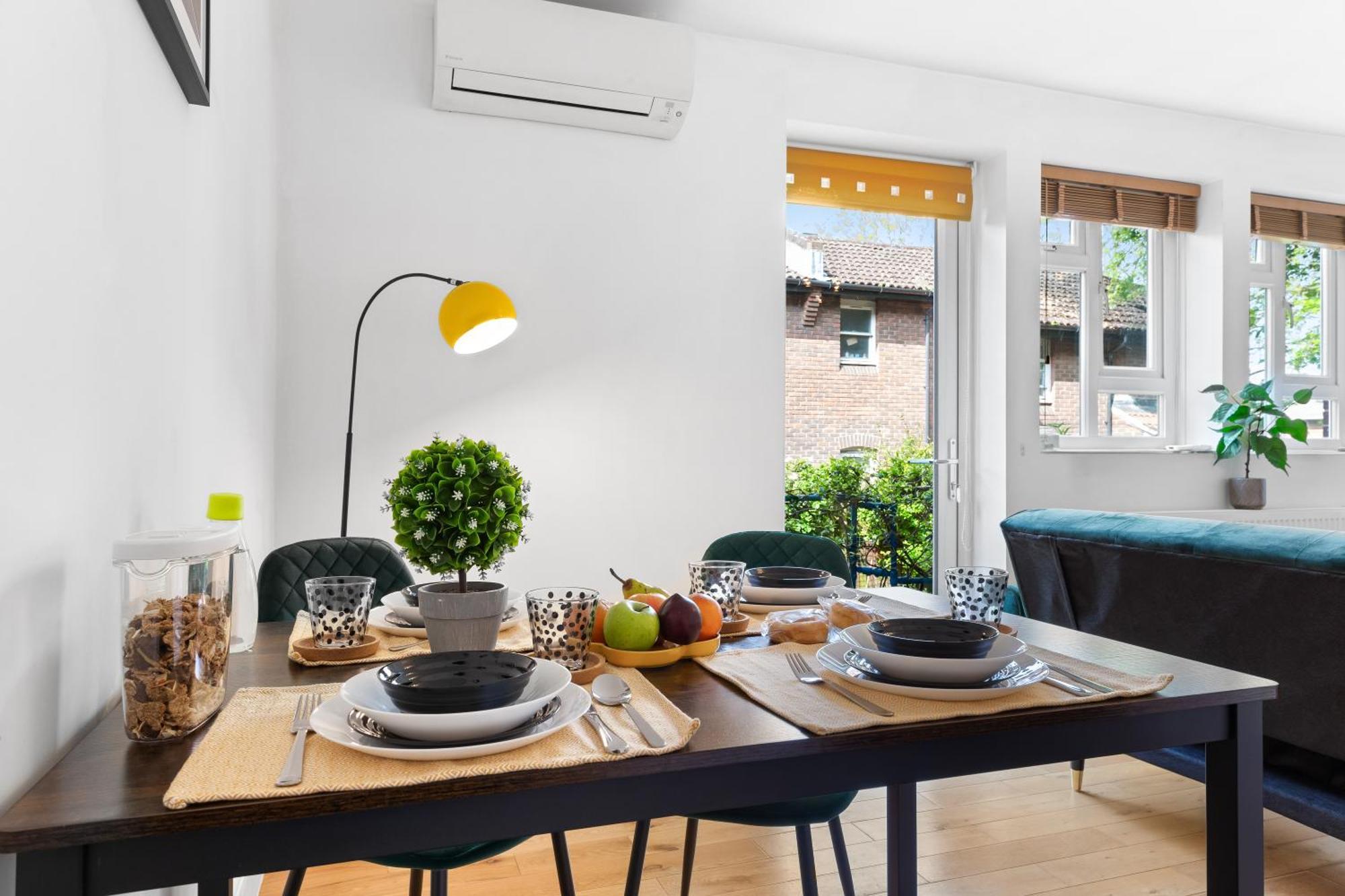 Clapham Serenity Garden Retreat With Free Parking 런던 외부 사진
