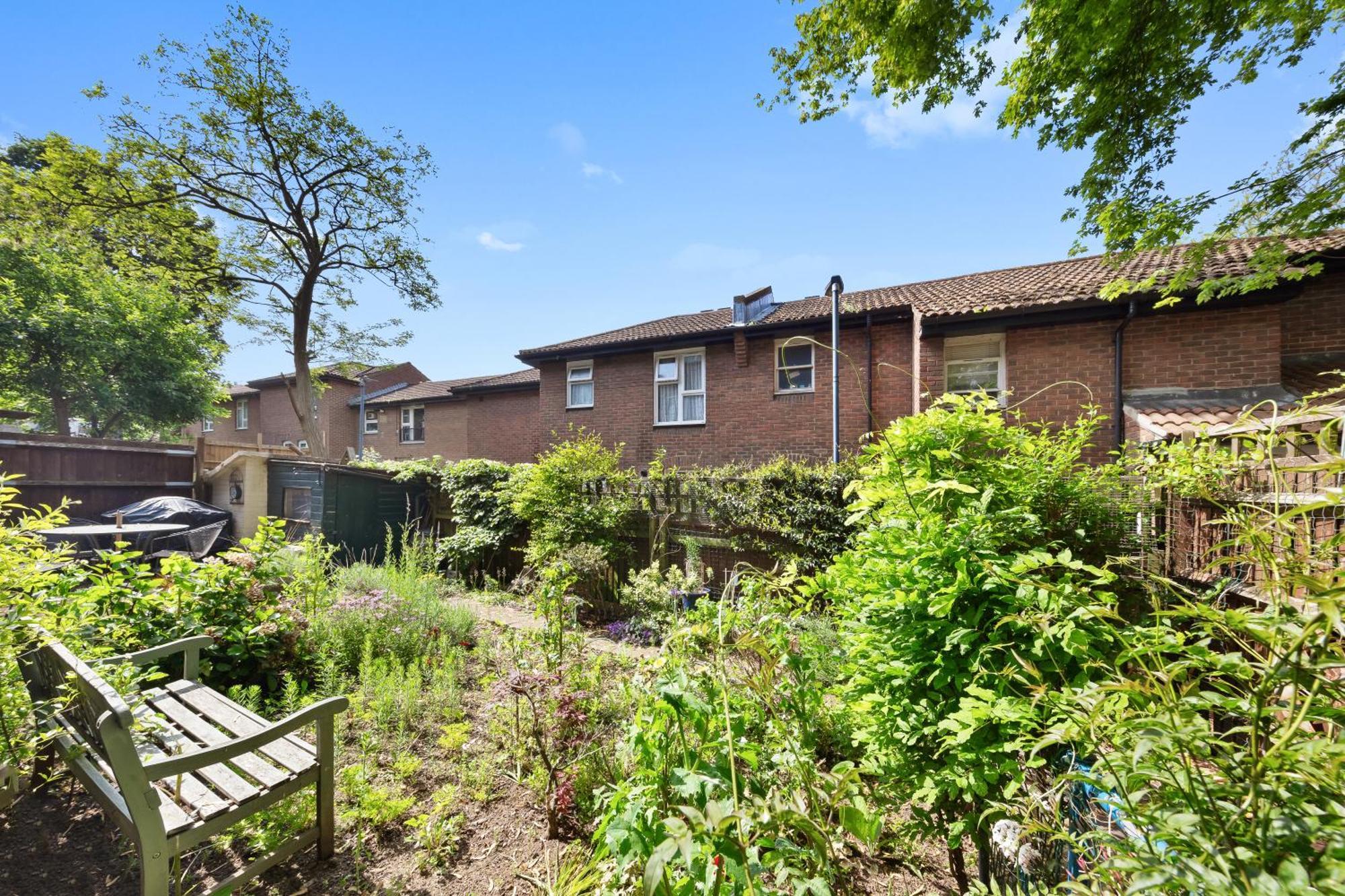 Clapham Serenity Garden Retreat With Free Parking 런던 외부 사진