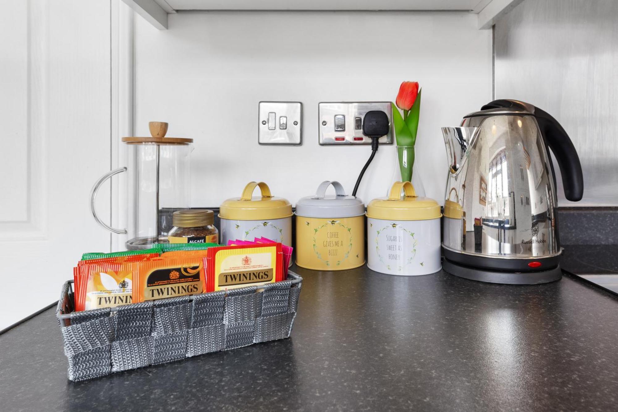 Clapham Serenity Garden Retreat With Free Parking 런던 외부 사진