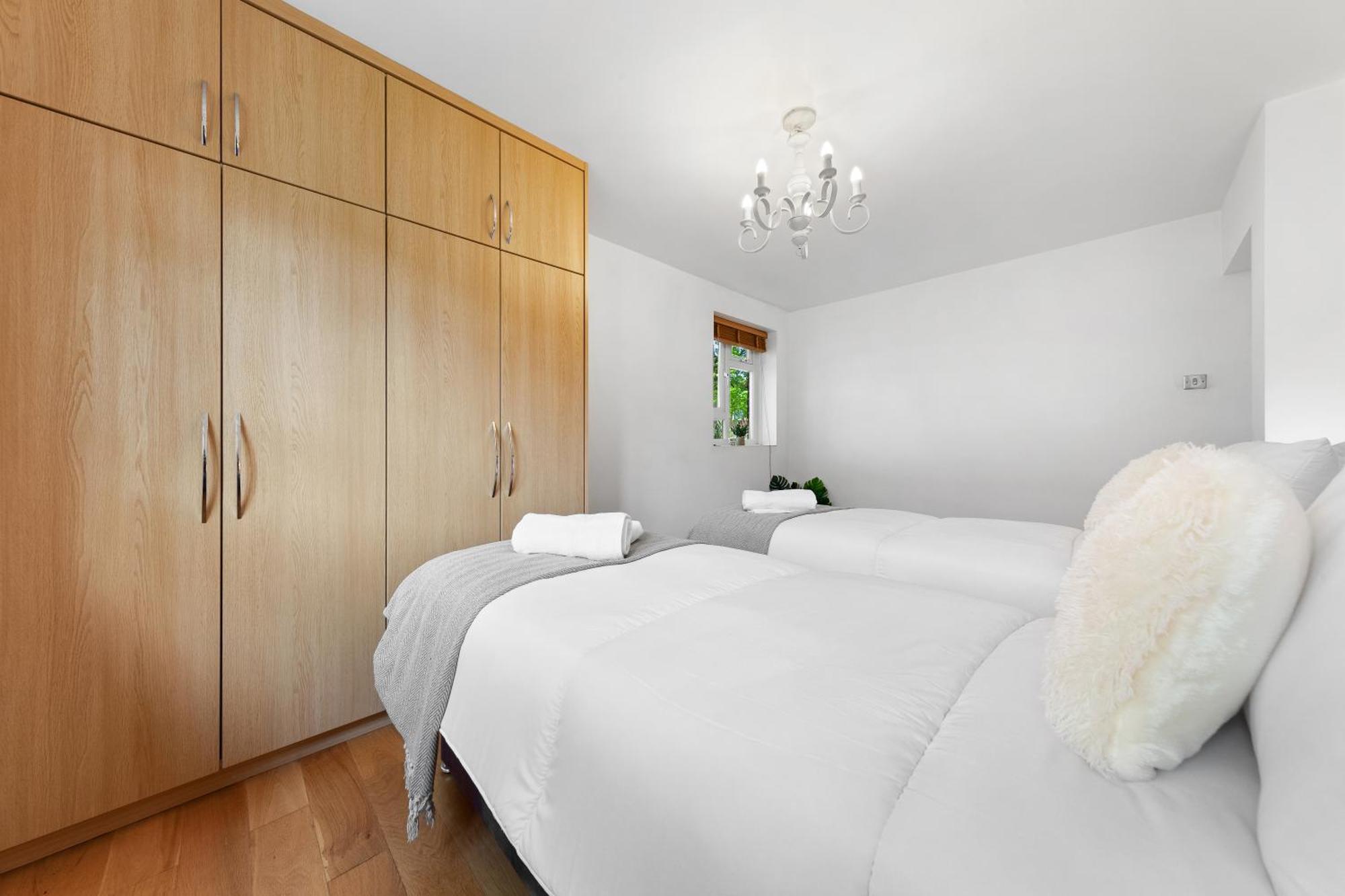 Clapham Serenity Garden Retreat With Free Parking 런던 외부 사진